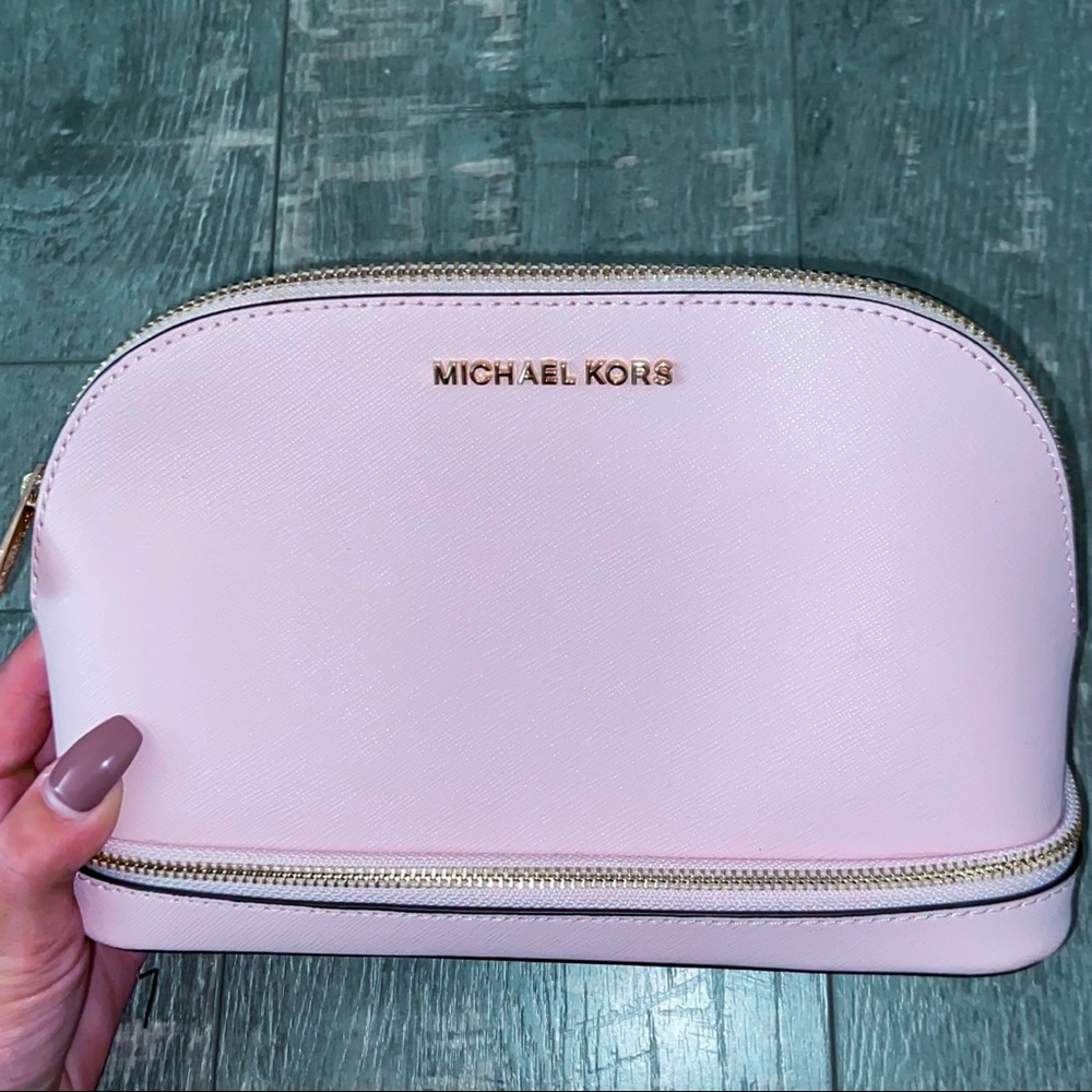 Michael Kors MF LG Travel Pouch